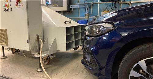 Determination of Euro 6 LPG passenger car emission factors through laboratory and on-road tests: Effect on nation-wide emissions assessment for Italy