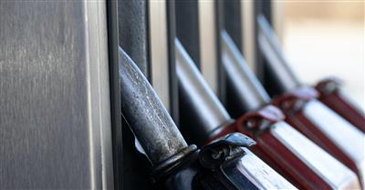 Valutazione del ciclo di vita di miscele innovative di carburanti per autovetture con motore ad accensione comandata: un approccio comparativo